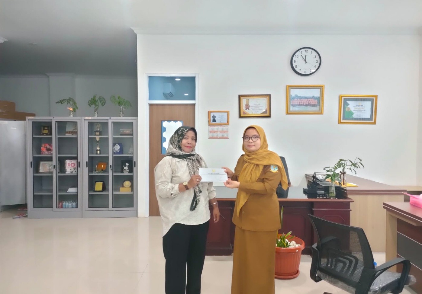 BANTUAN BAPAK WALIKOTA JAMBI UNTUK UMKM BERKAH EMAK-EMAK